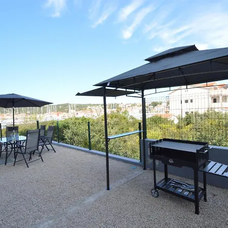 Apartment Anna-4 By Interhome Jezera